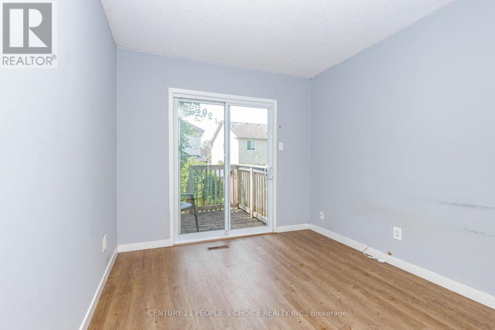 29 JULIA COURT - 25