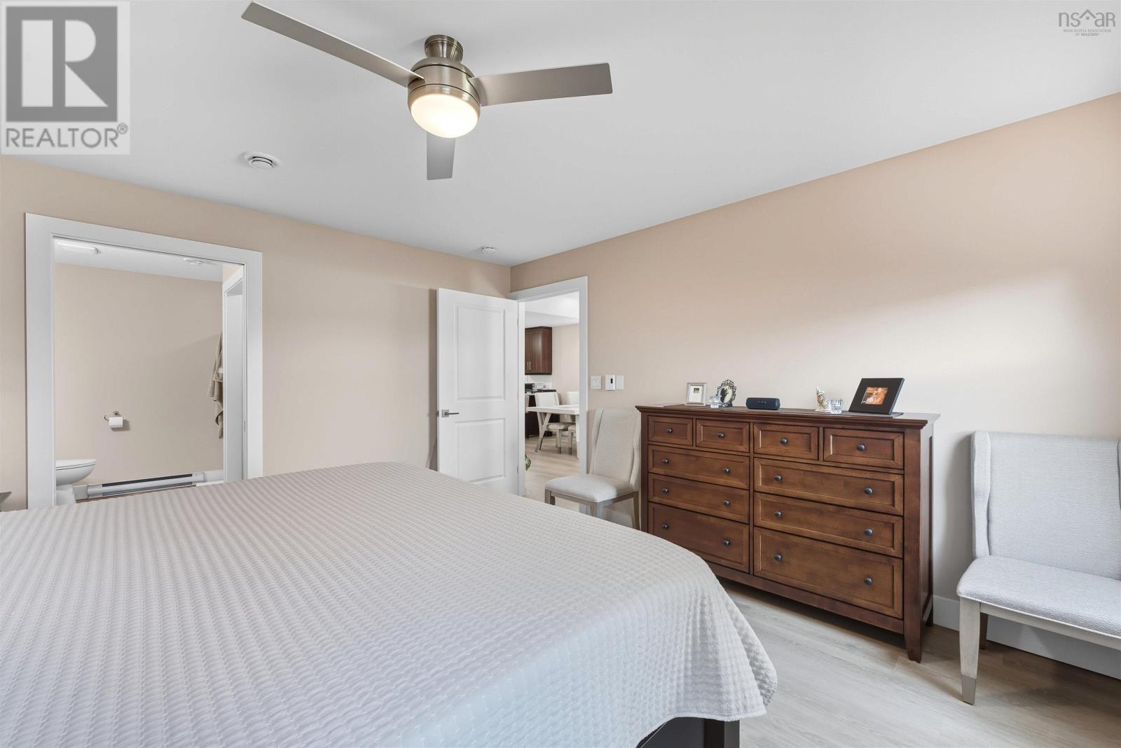 40 Community Way - 22