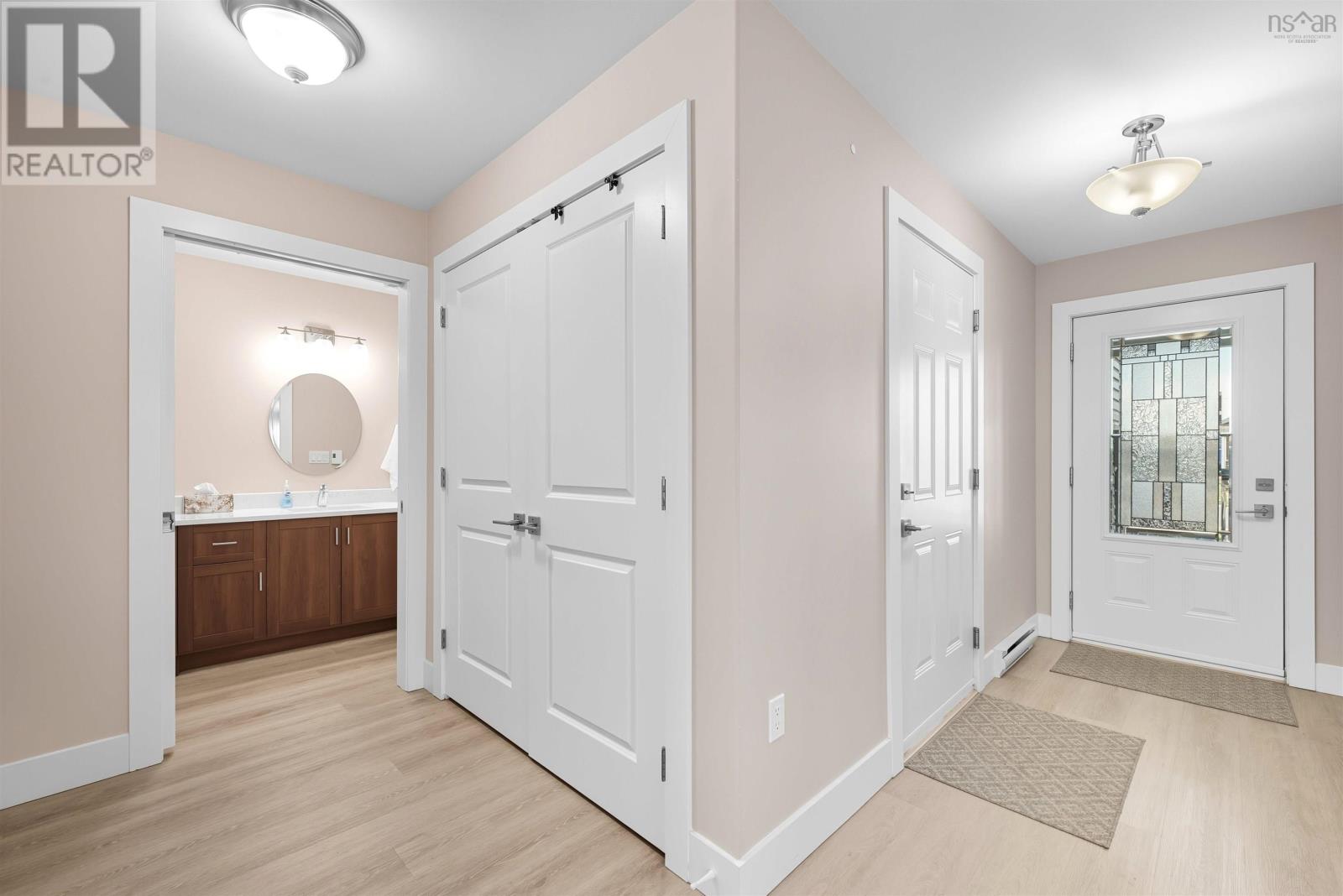 40 Community Way - 5