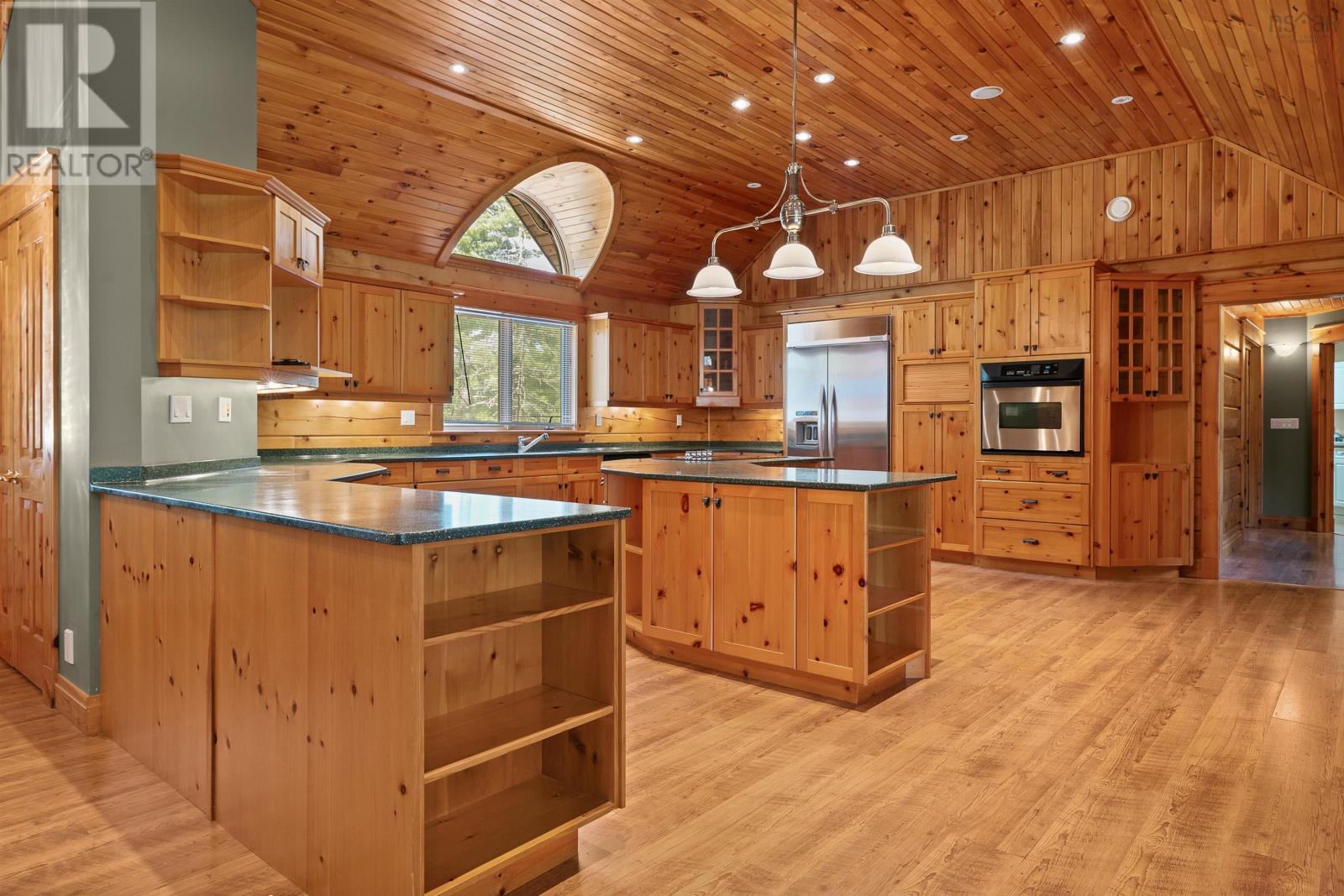 1591 Newburne Road - 16
