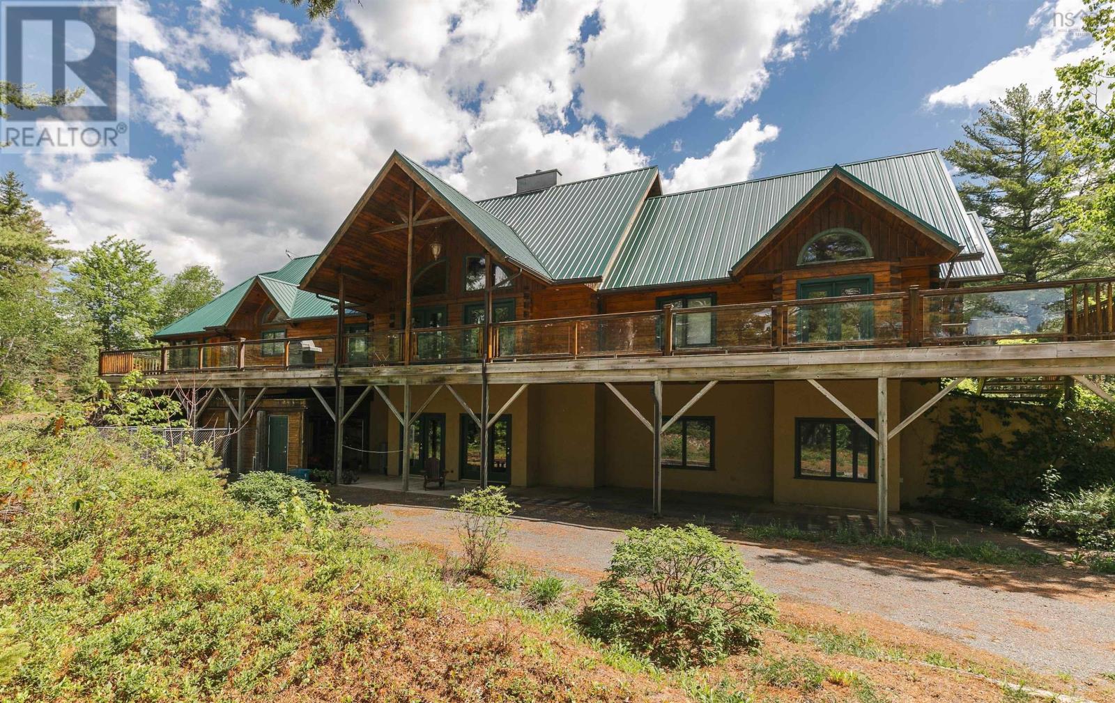 1591 Newburne Road - 2