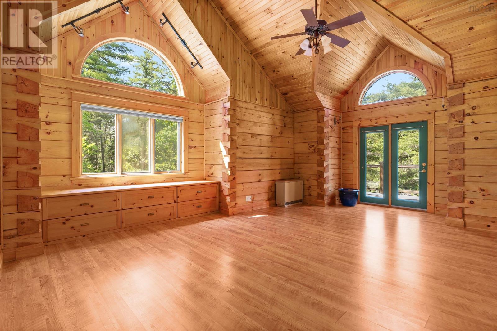 1591 Newburne Road - 25