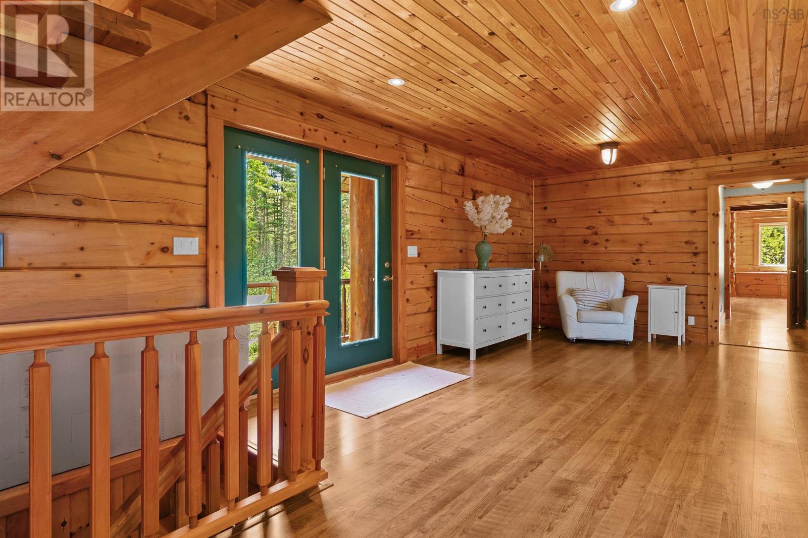1591 Newburne Road - 8