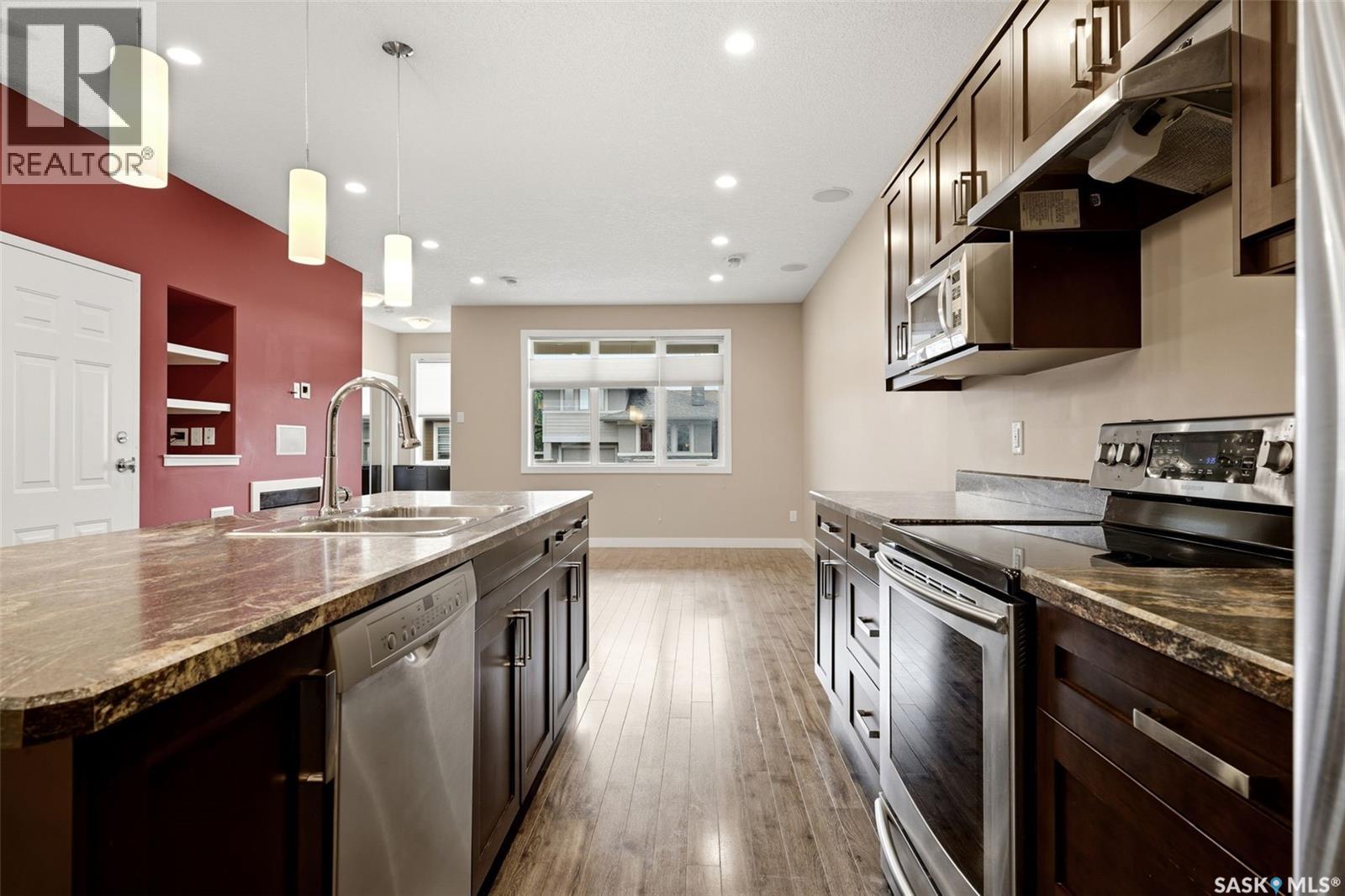 4121 Green Olive WAY E - 33