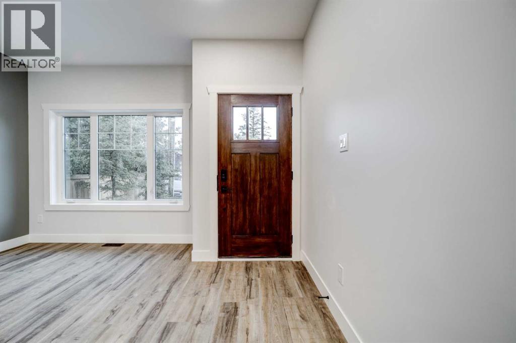 1175 James Avenue - 2