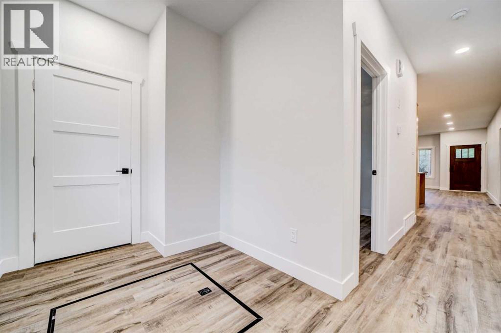 1175 James Avenue - 27