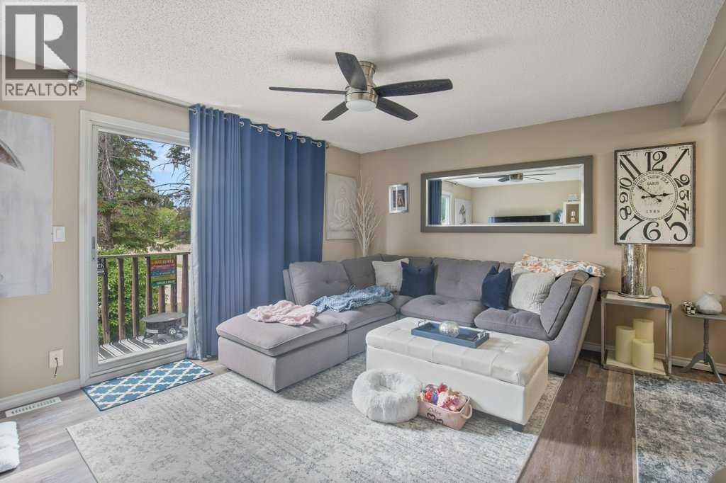 4639 48 Street - 29
