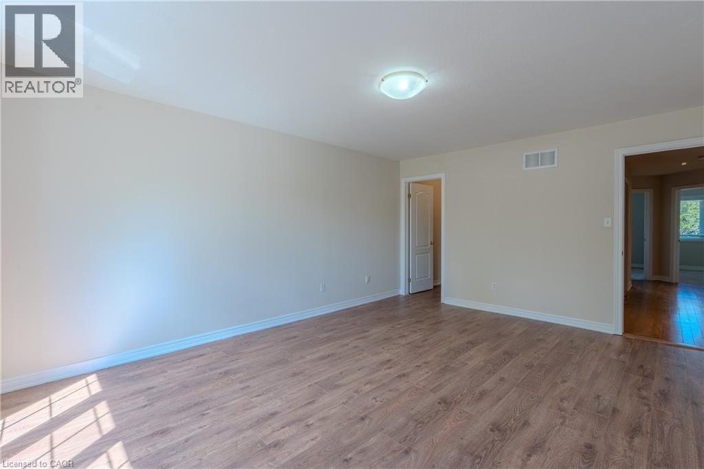 582 STONEHENGE Drive - 22