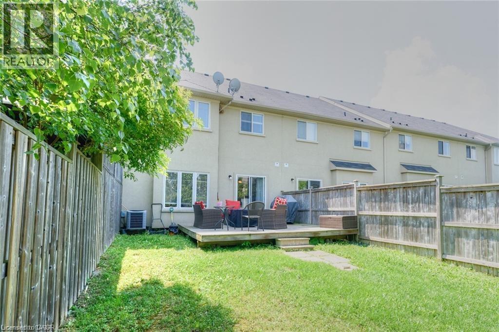 582 STONEHENGE Drive - 31