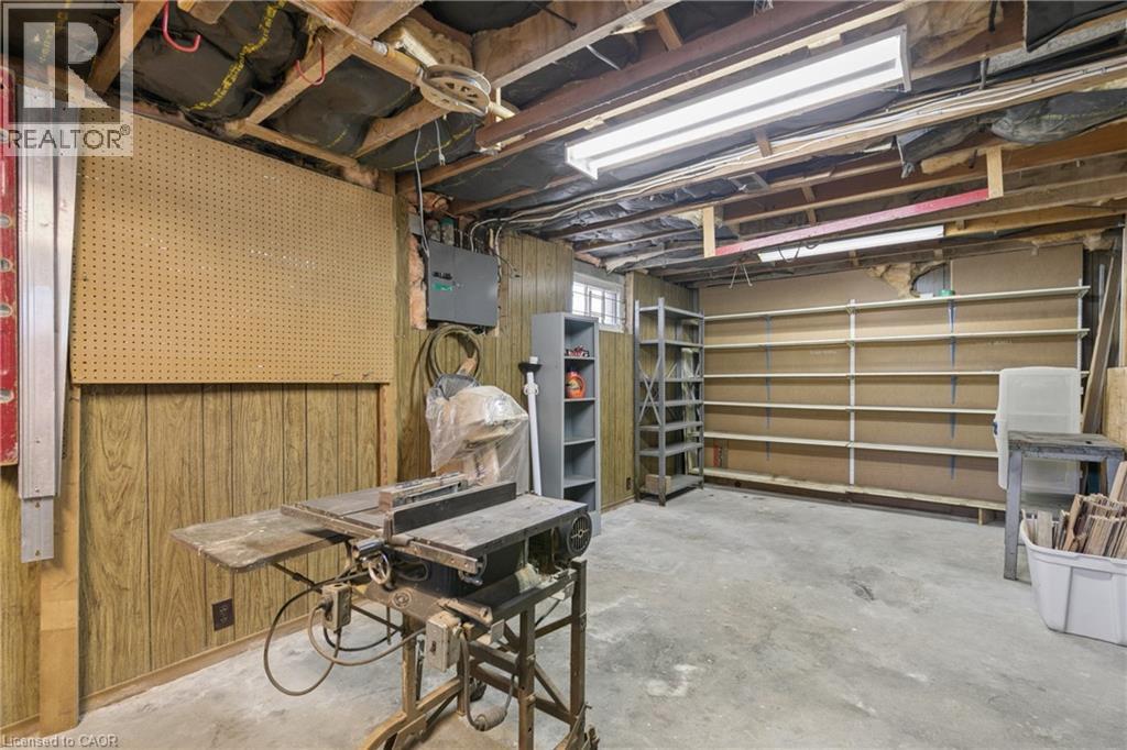 74 ROSS Avenue - 19