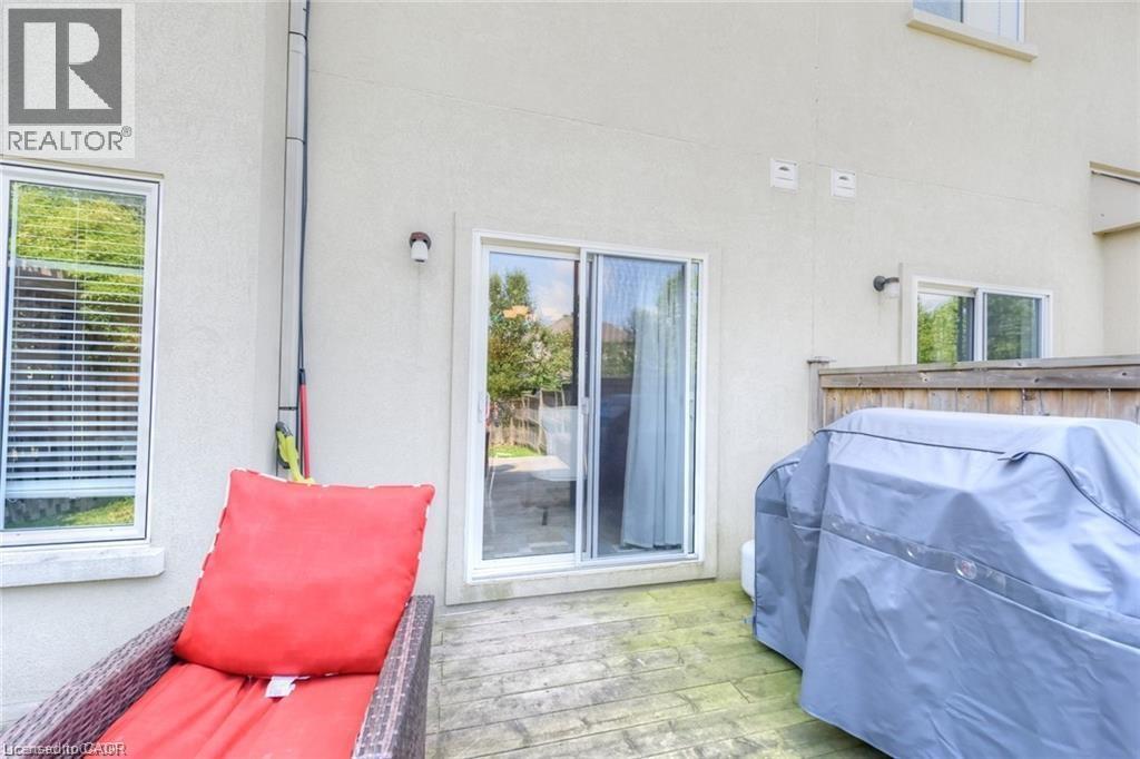 582 STONEHENGE Drive - 15