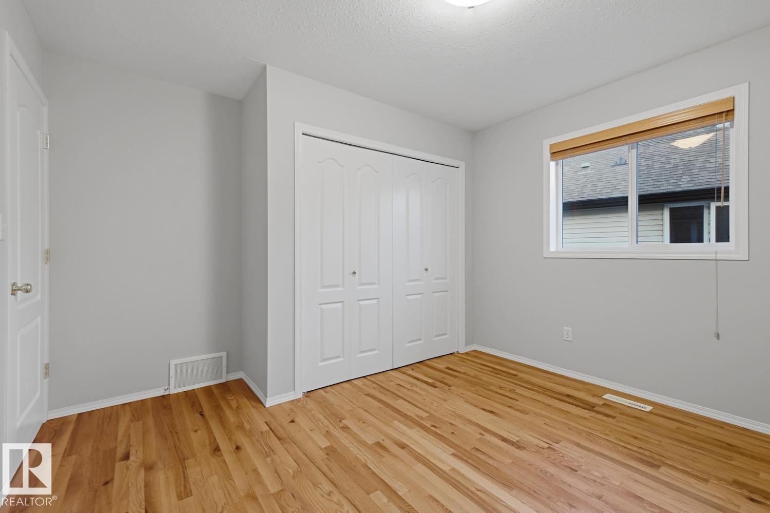 119 CHELSEA WY - 22