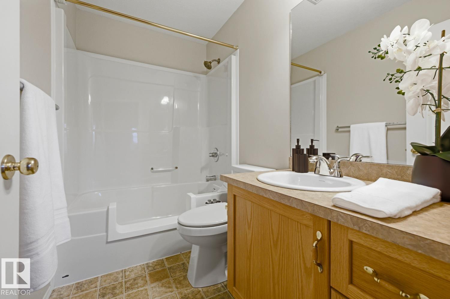 119 CHELSEA WY - 28