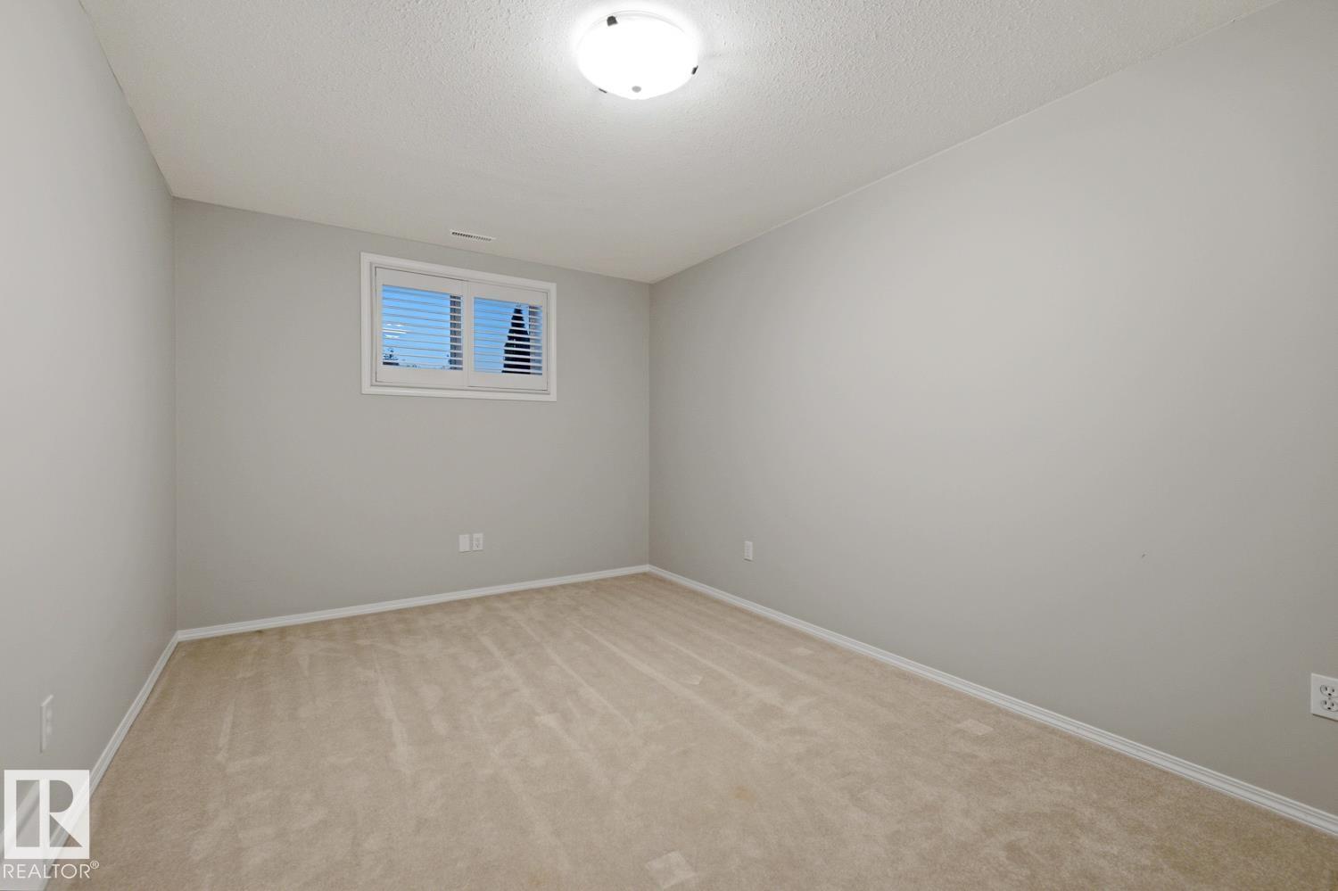 119 CHELSEA WY - 29