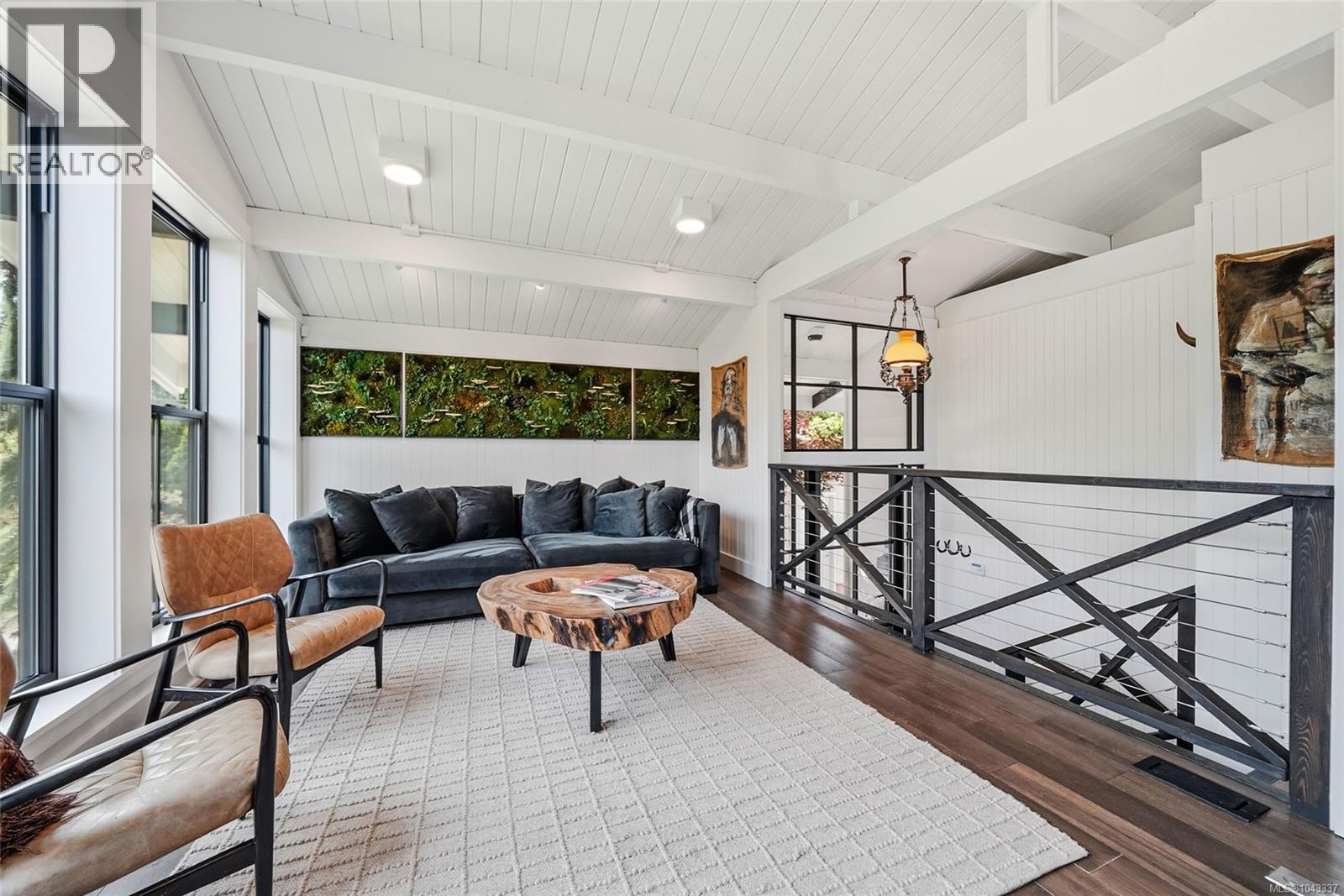 654 Hawthorne Rise - 12