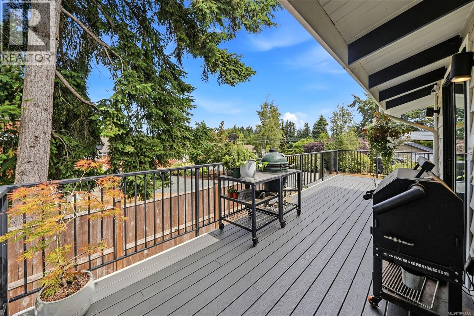 654 Hawthorne Rise - 31
