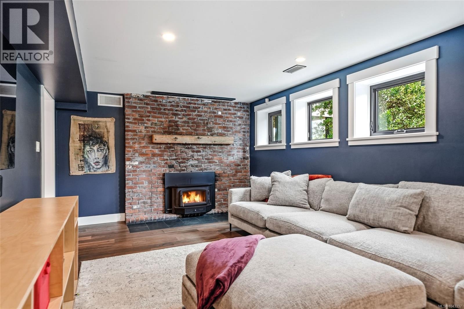 654 Hawthorne Rise - 44