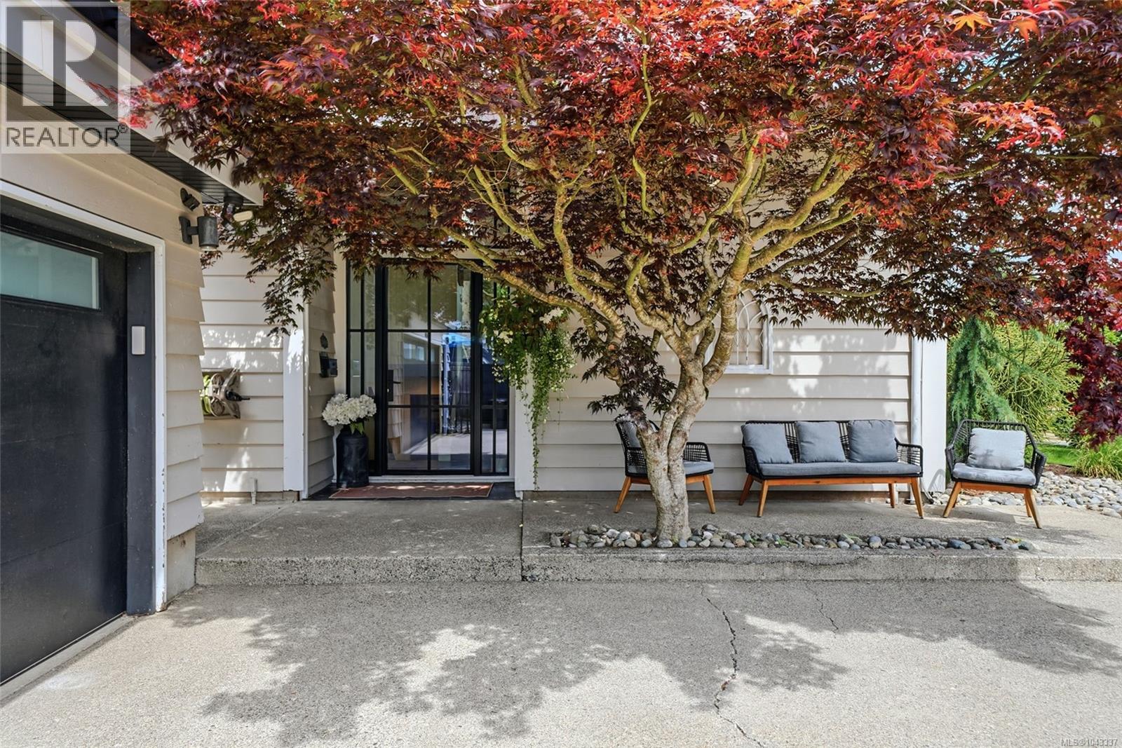 654 Hawthorne Rise - 59