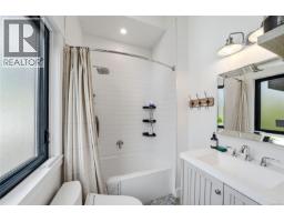 654 Hawthorne Rise, Parksville, BC V9P2A1 Photo 38