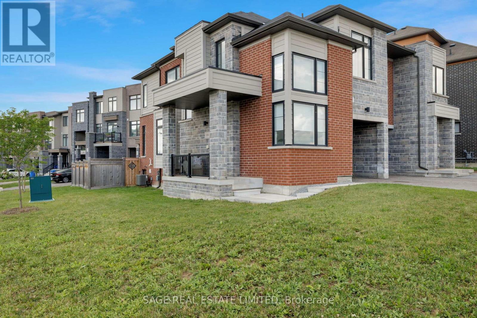 199 TANGO CRESCENT - 4
