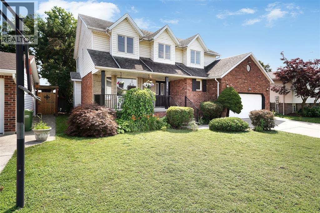 240 Gary AVENUE - 2