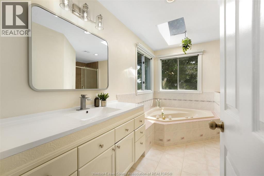 240 Gary AVENUE - 27