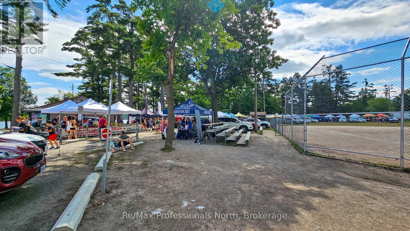 102 PINERIDGE GATE - 46