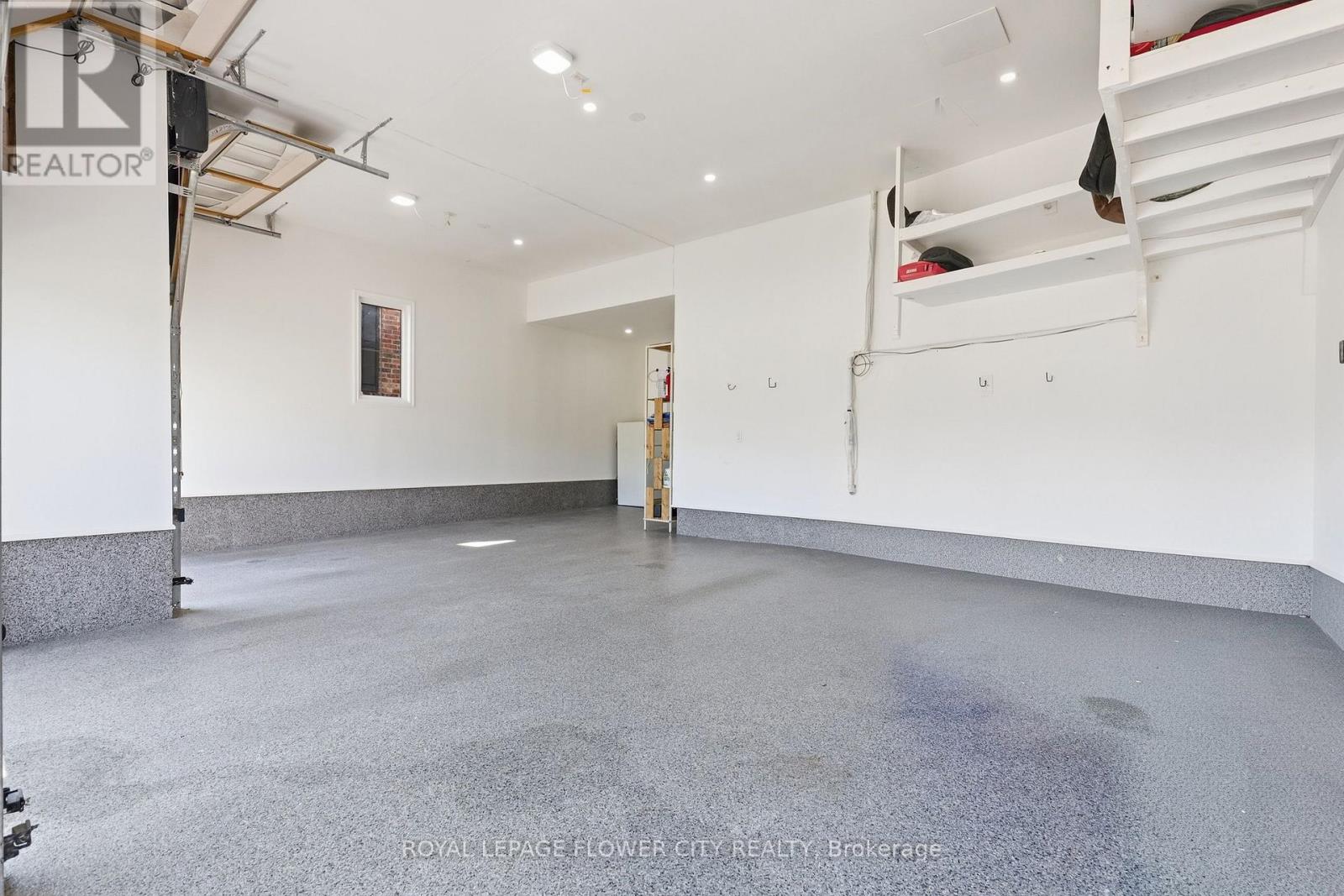 5 BENSON AVENUE - Image 38