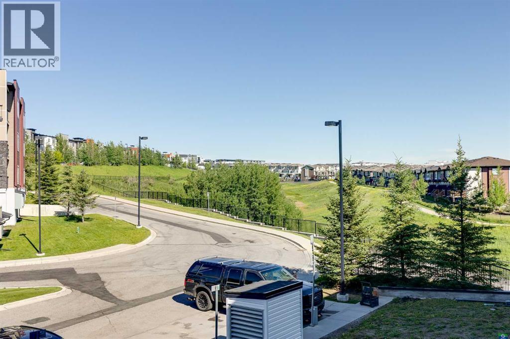 #205 4 Sage Hill Terrace NW - 24