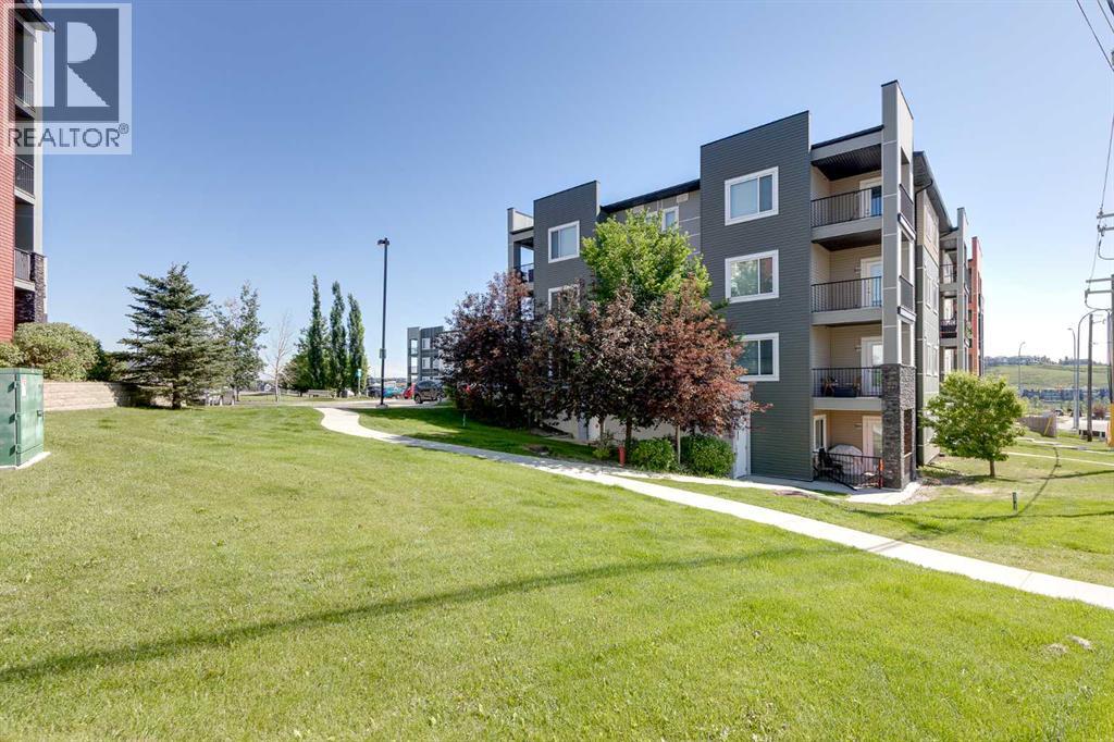 #205 4 Sage Hill Terrace NW - 26