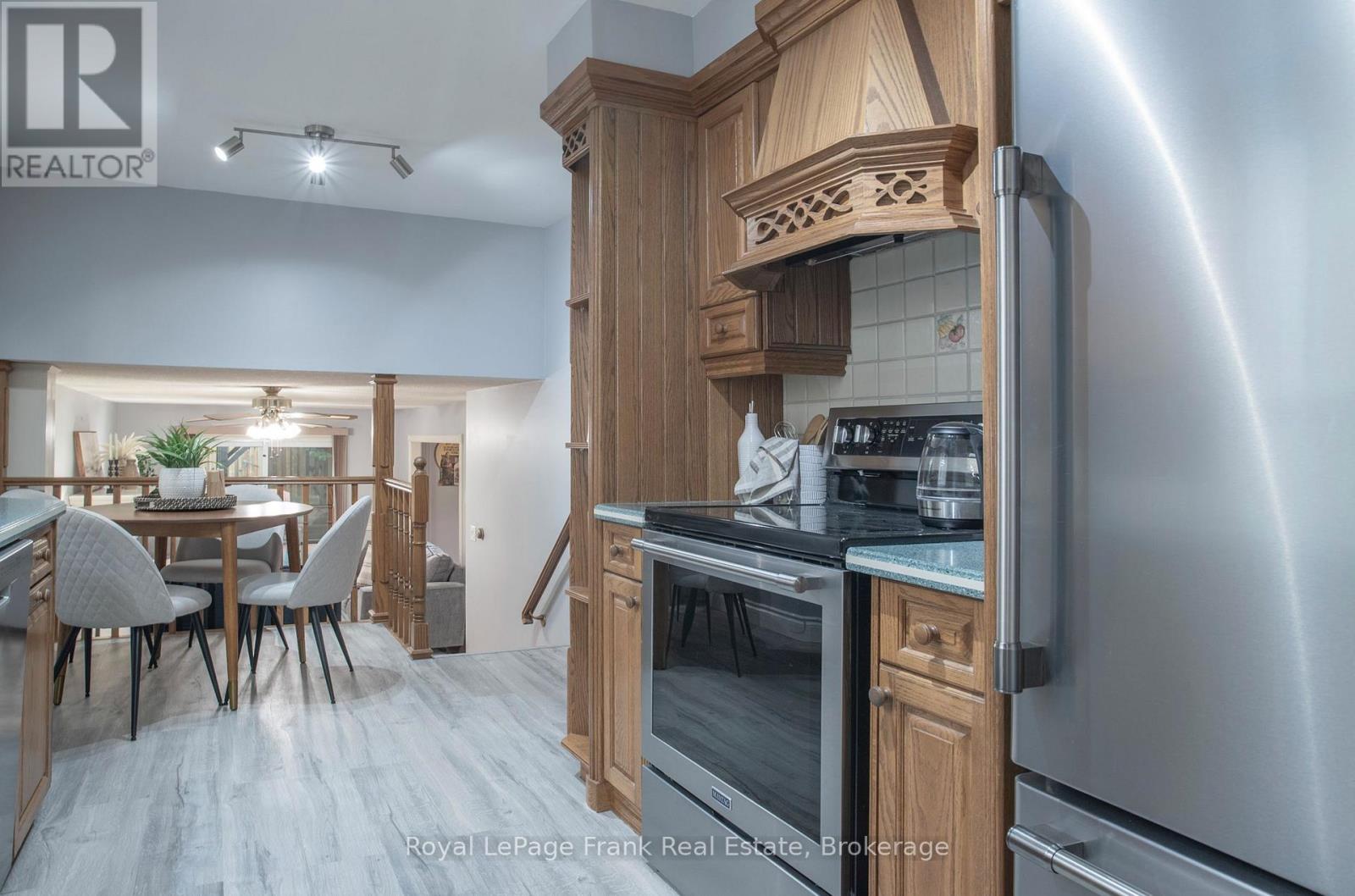 34 BAKER ROAD - 13