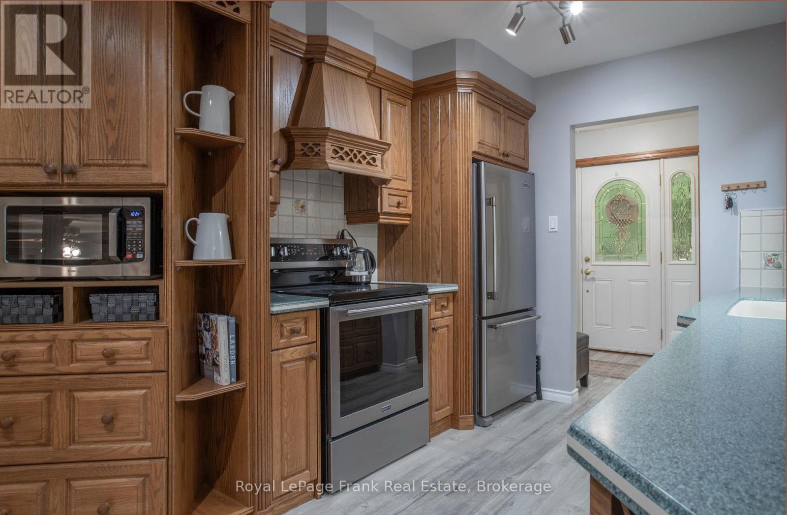 34 BAKER ROAD - 15