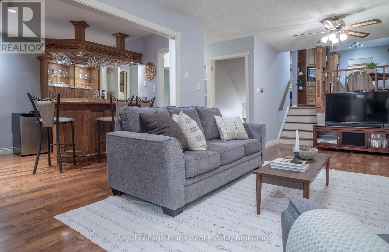 34 BAKER ROAD - 20