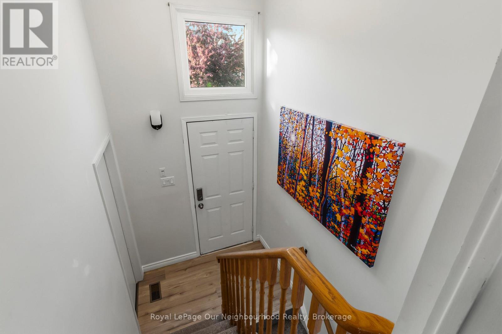 42 GLANVILLE CRESCENT - 18