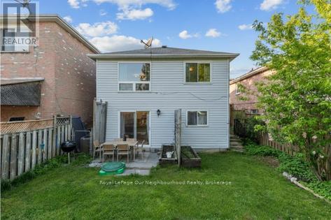42 GLANVILLE CRESCENT - 37