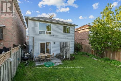 42 GLANVILLE CRESCENT - 38