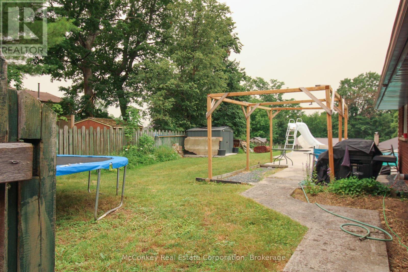 129 CLIFFORD ROAD - 14