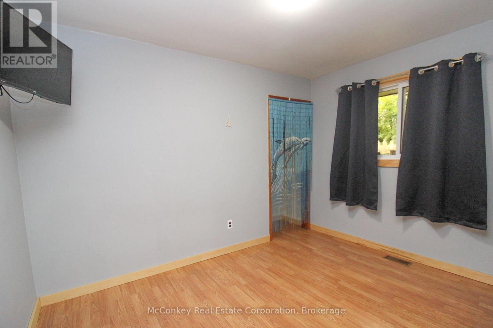 129 CLIFFORD ROAD - 26