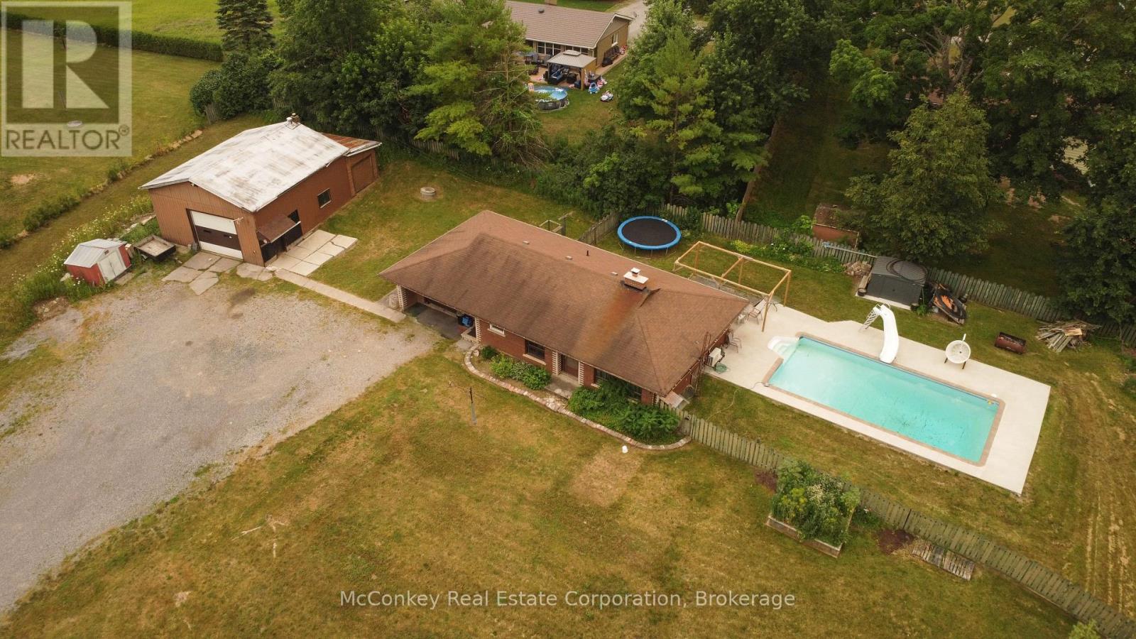 129 CLIFFORD ROAD - 3