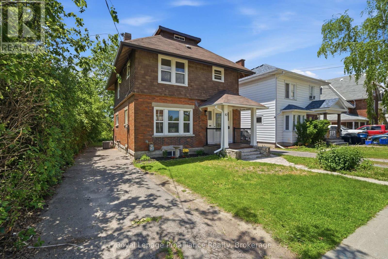 82 MARMORA STREET - 1