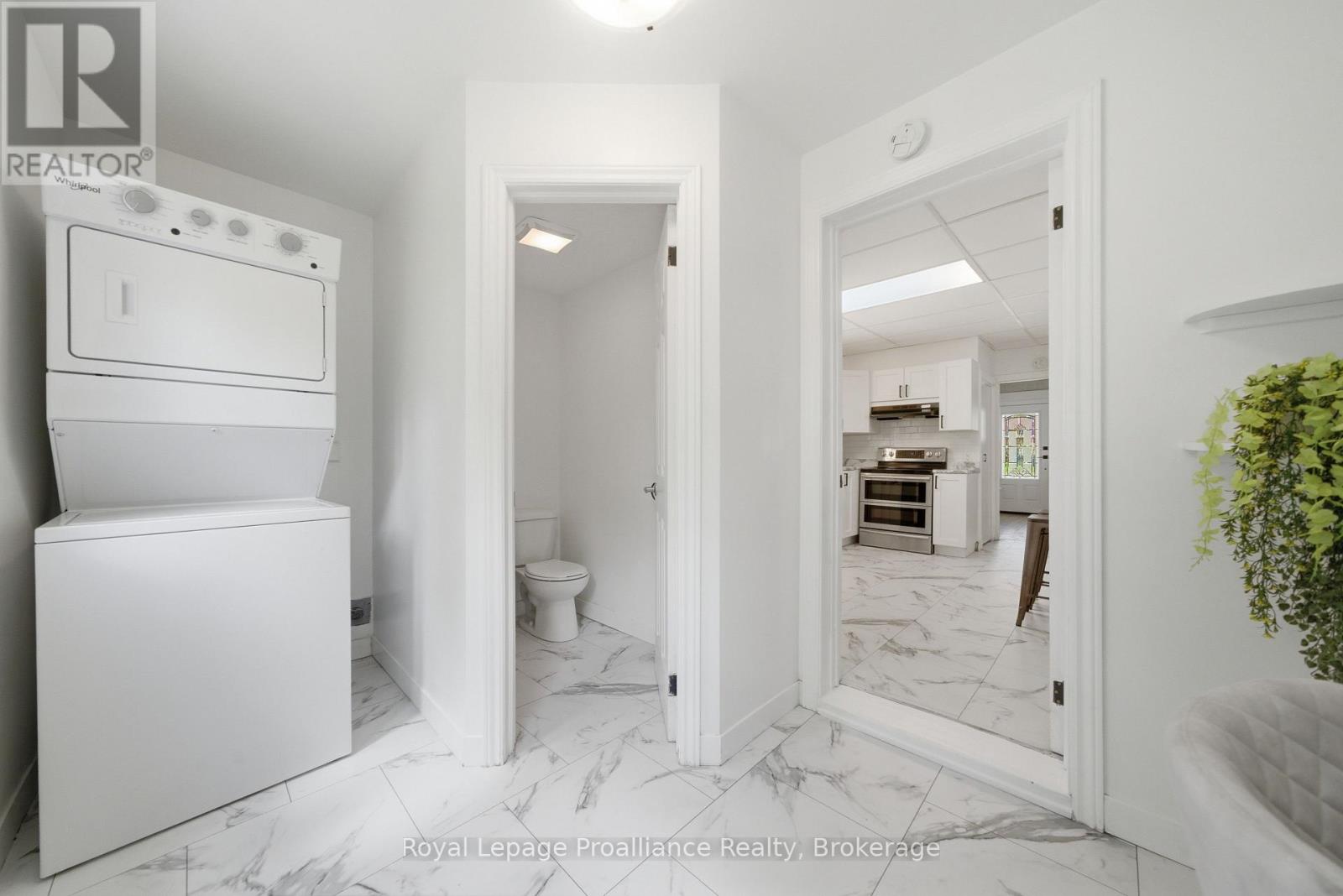 82 MARMORA STREET - 22