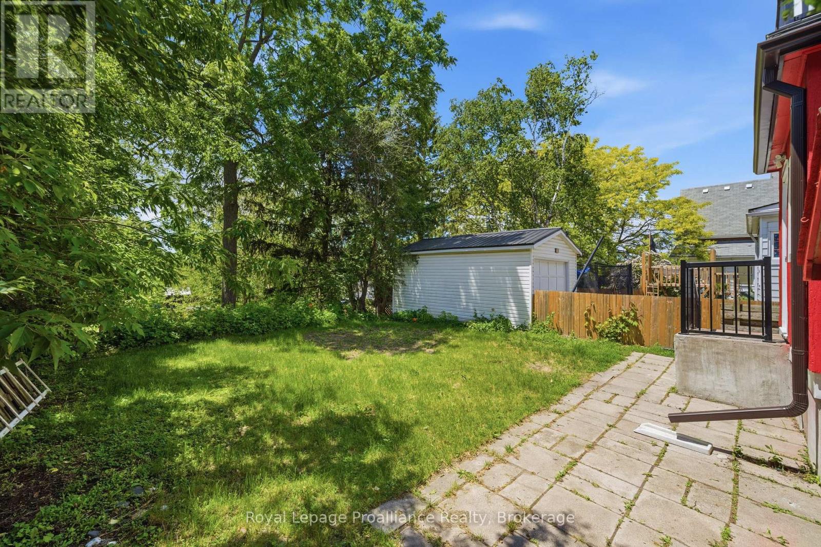 82 MARMORA STREET - 47