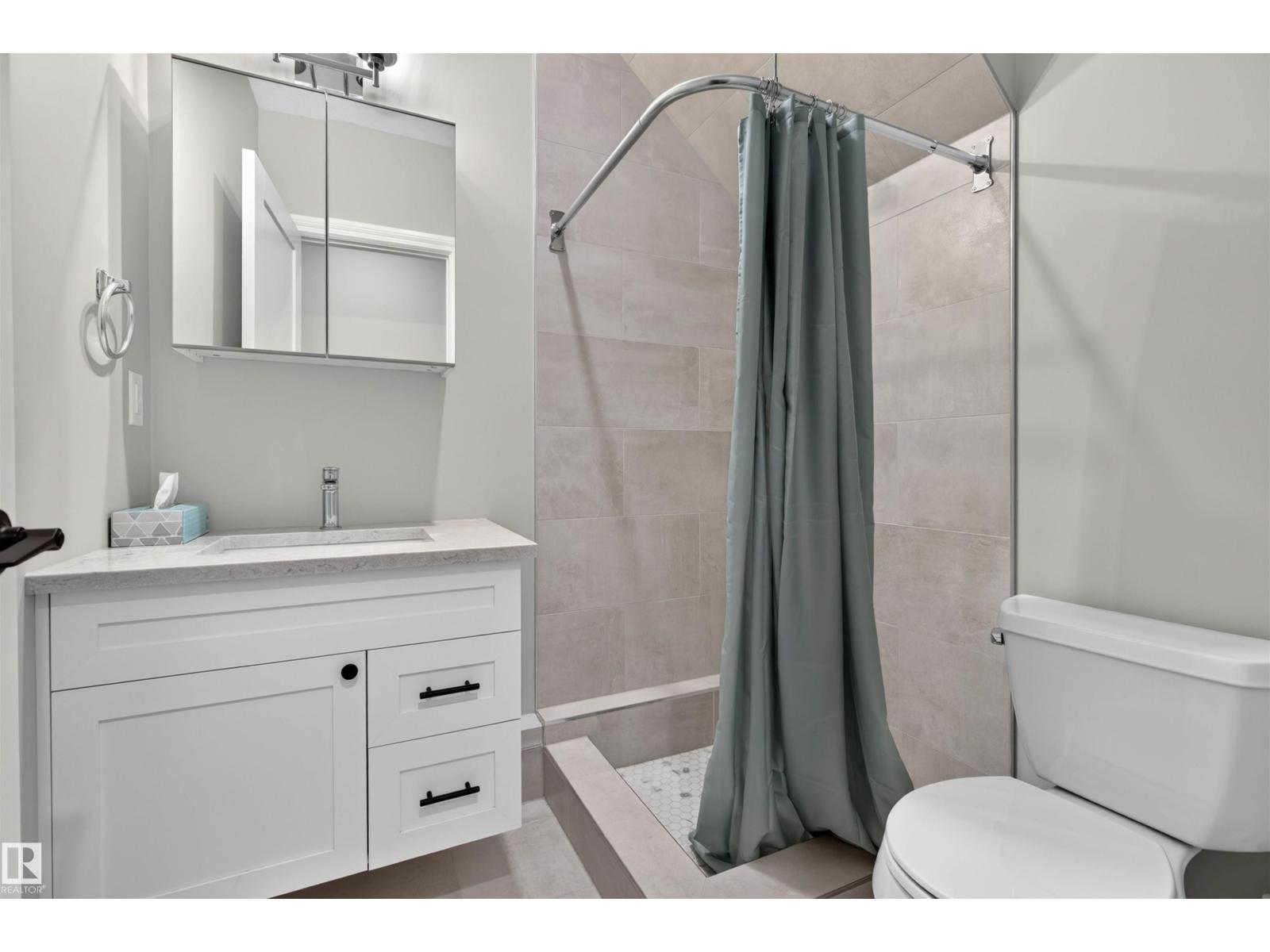 11212 75 AV NW - 19