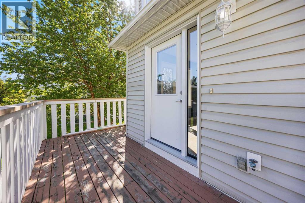 225 Killarney Glen Court SW - 18