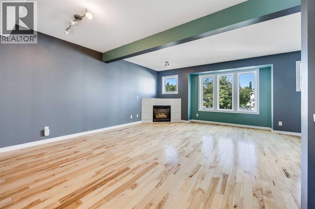 225 Killarney Glen Court SW - 5