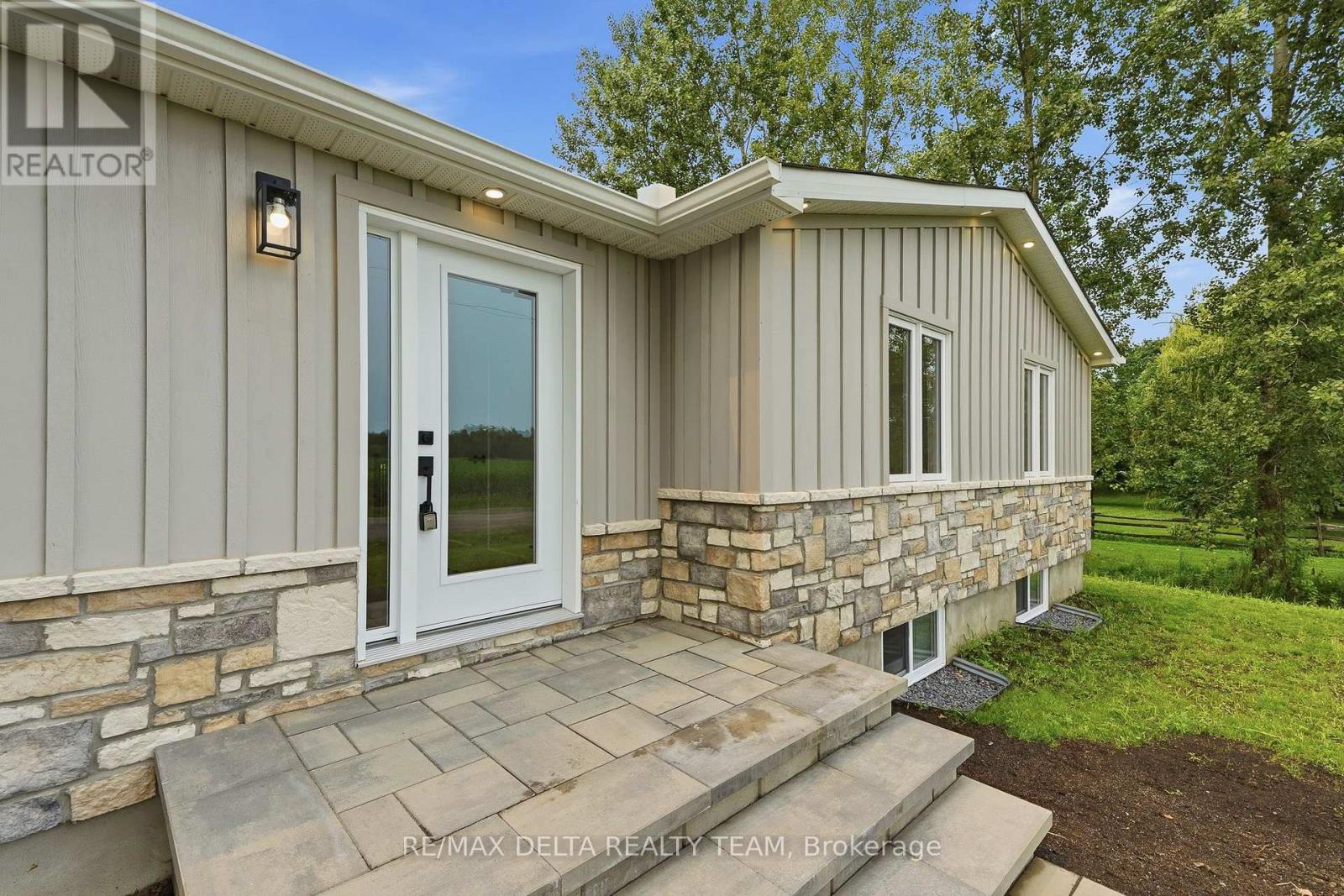 1568 PILON ROAD - 3