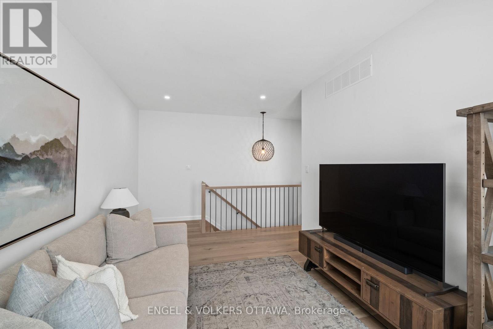 House for Rent in Ottawa – 611 RIBBON STREET, Ottawa – By Peter Sagos - Image 26