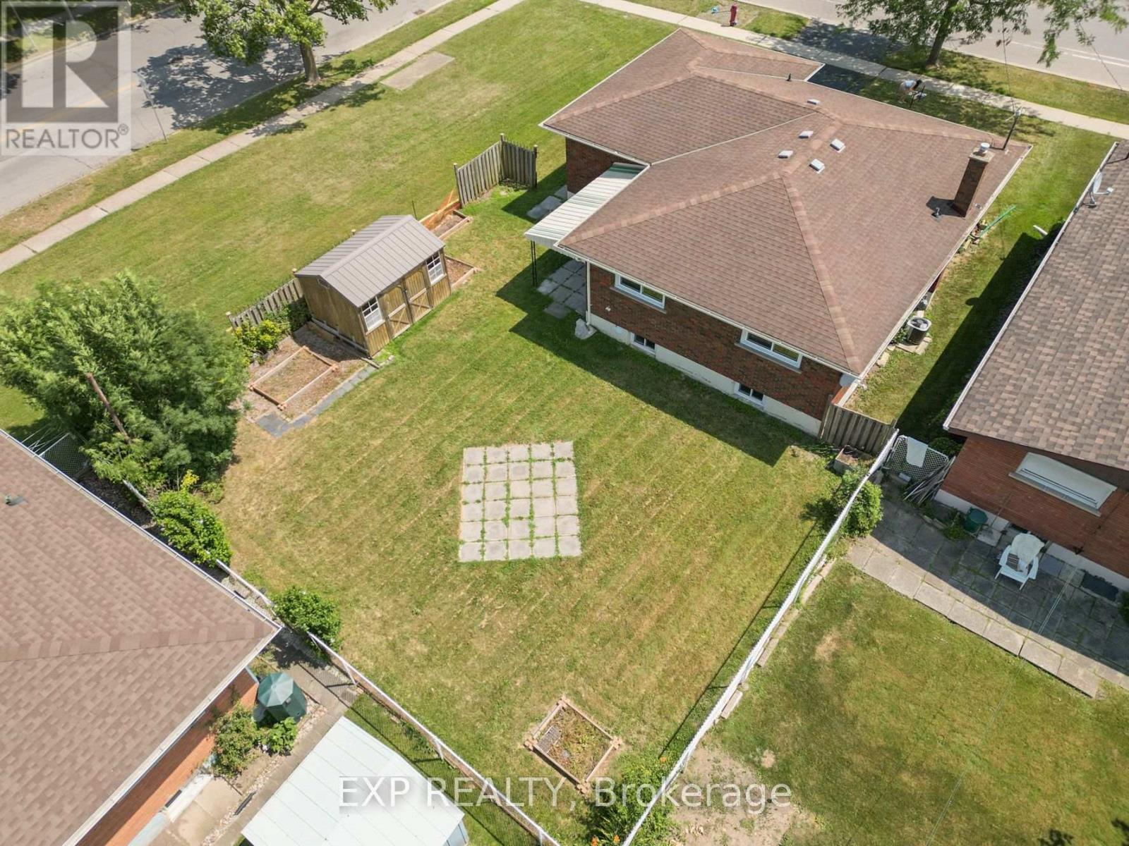 151 WELLINGTON STREET - 30