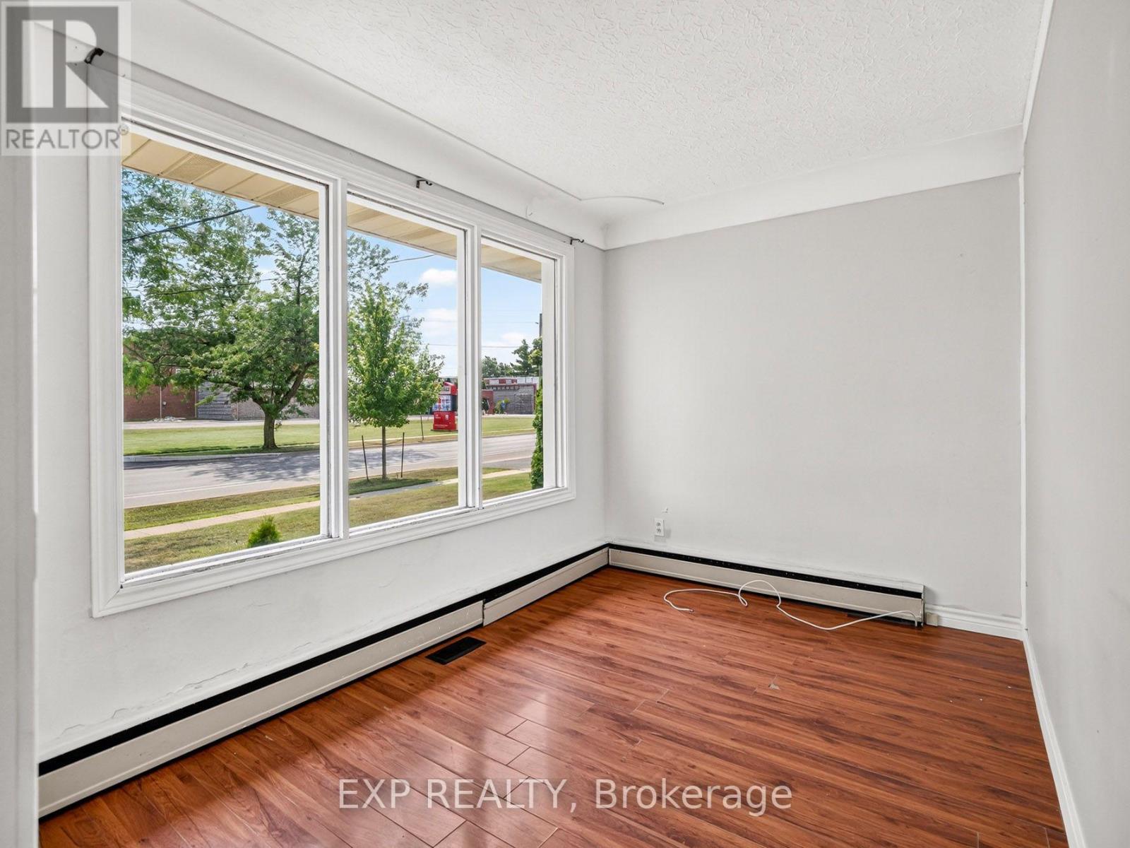 151 WELLINGTON STREET - 4