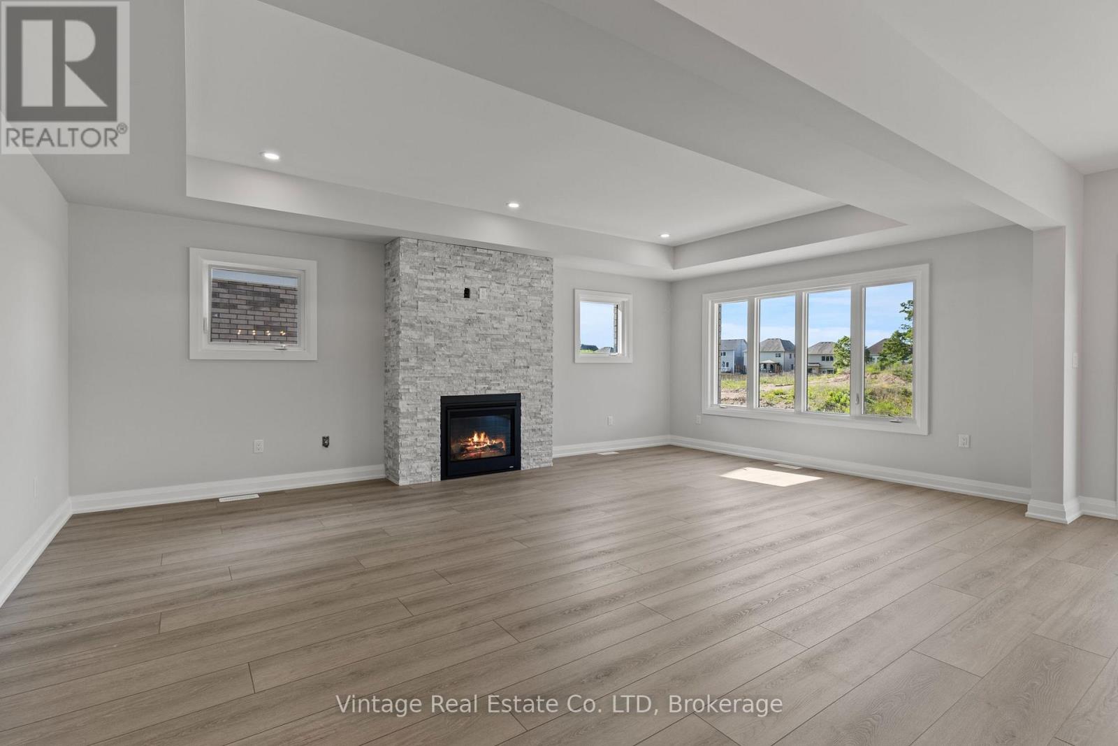 7455 MAJESTIC TRAIL - 11